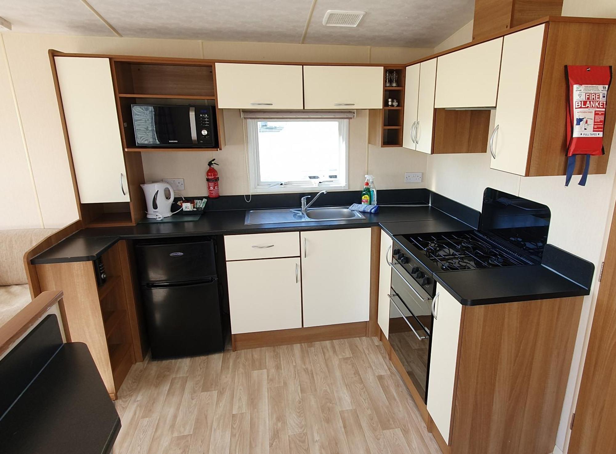 Jp Retreat , West Sand Holiday Park, Селси Екстериор снимка